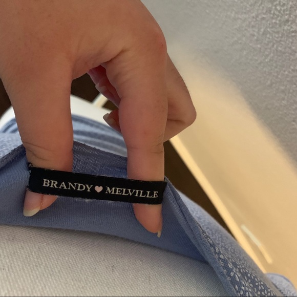 Brandy Melville Gina Top - Picture 4 of 4